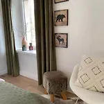 Renove En Bordure De Foret Laveline